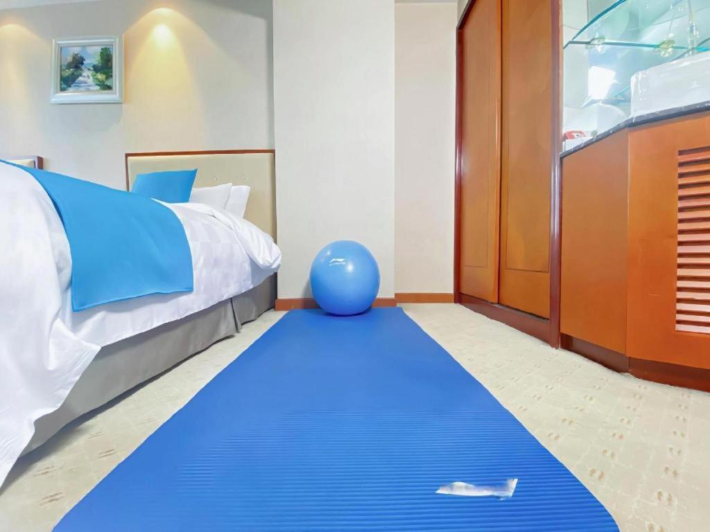Nanchang Galactic Peace International Hotel Bagian luar foto