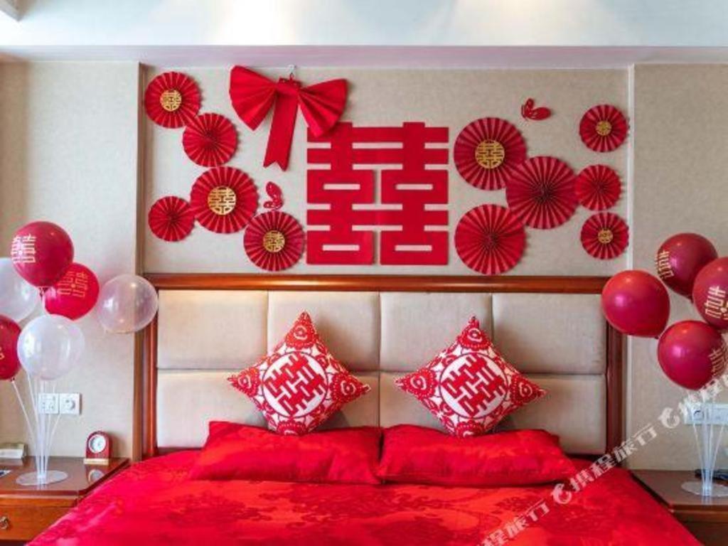 Nanchang Galactic Peace International Hotel Bagian luar foto