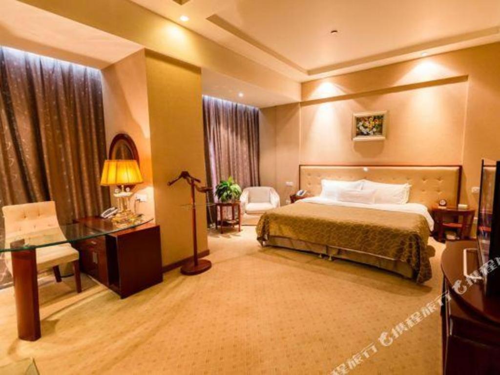 Nanchang Galactic Peace International Hotel Bagian luar foto