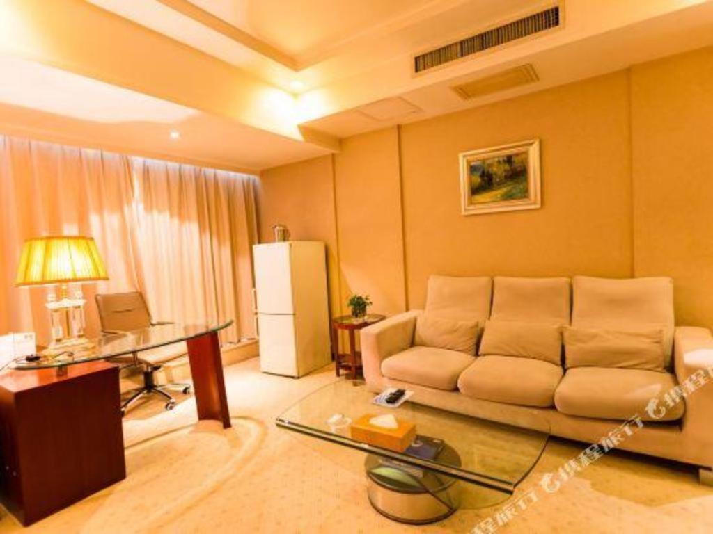 Nanchang Galactic Peace International Hotel Bagian luar foto